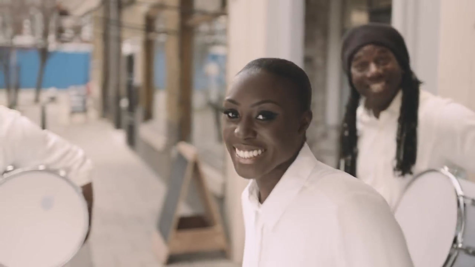 Mastercard | "Priceless Surprises #Laura Mvula" YouTube